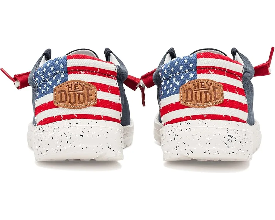 Hey Dude Kids Слипоны Wally Americana с хлопковым верхом и подошвой ЭВА в патриотичном стиле
