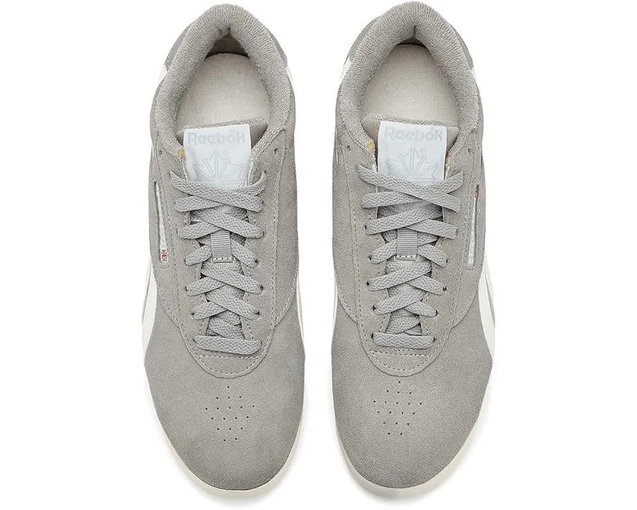 Кроссовки Reebok Freestyle Low с замшевым верхом и амортизирующей стелькой