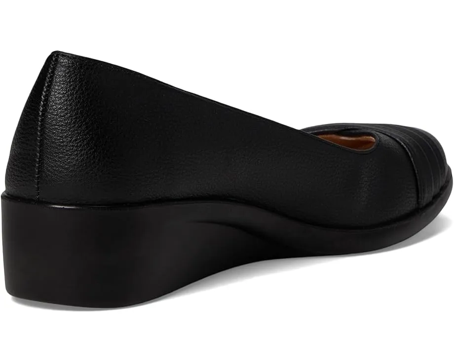 Балетки Jenna Slip-On от LifeStride с клиновидным каблуком
