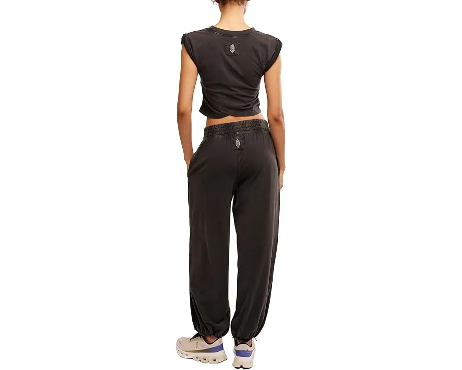 Спортивный сет Hot Shot Crossover с укороченным топом и широкими брюками от FP Movement