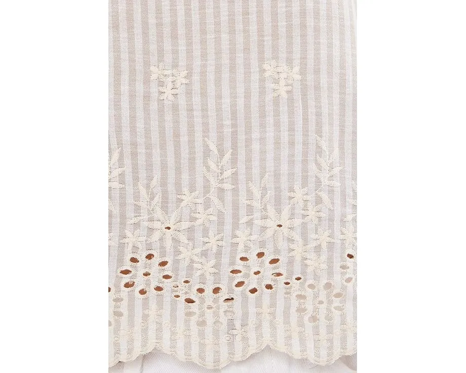 Блуза Vince Camuto без рукавов с круглым вырезом и вышивкой