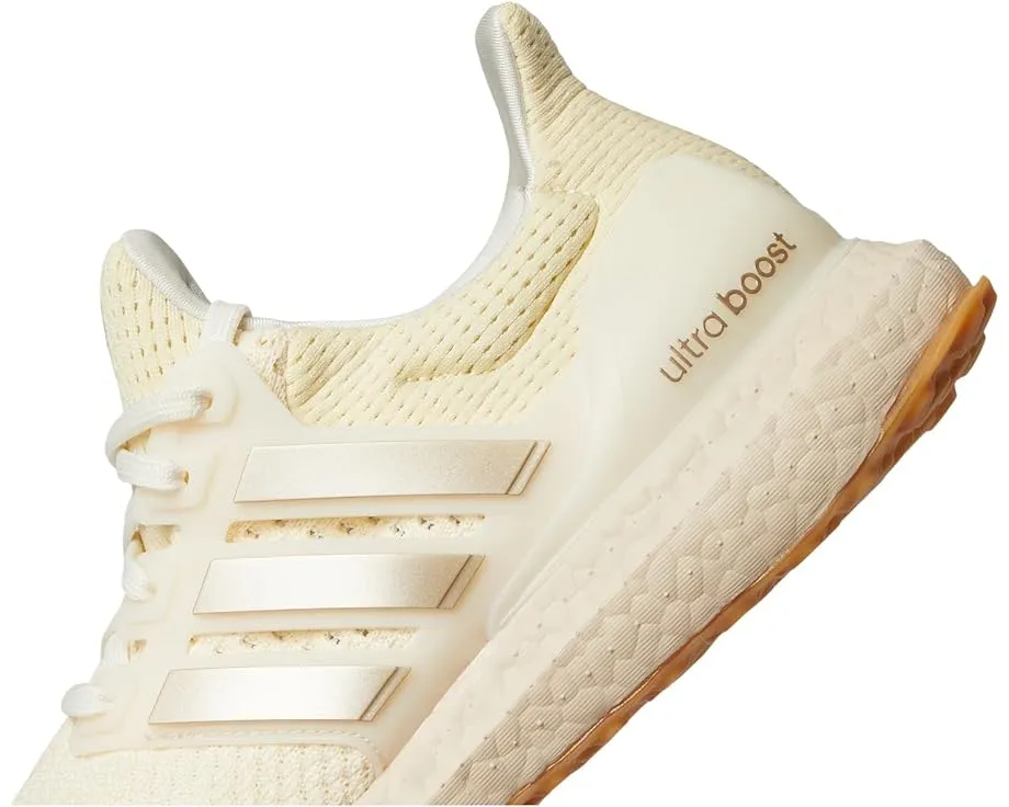 Кроссовки Adidas Ultraboost 1.0 с технологией BOOST и верхом PRIMEKNIT