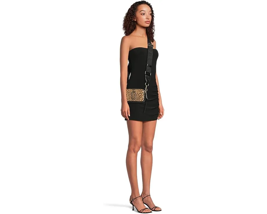 Кроссбоди Marc Jacobs The Cheetah Haircalf Snapshot с принтом гепарда