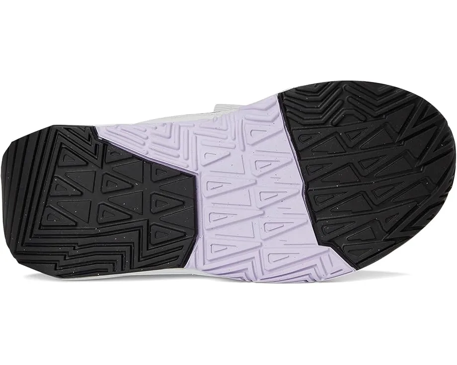 New Balance Kids Fuelcell Play кроссовки на резинке с верхней лямкой и защитой носка