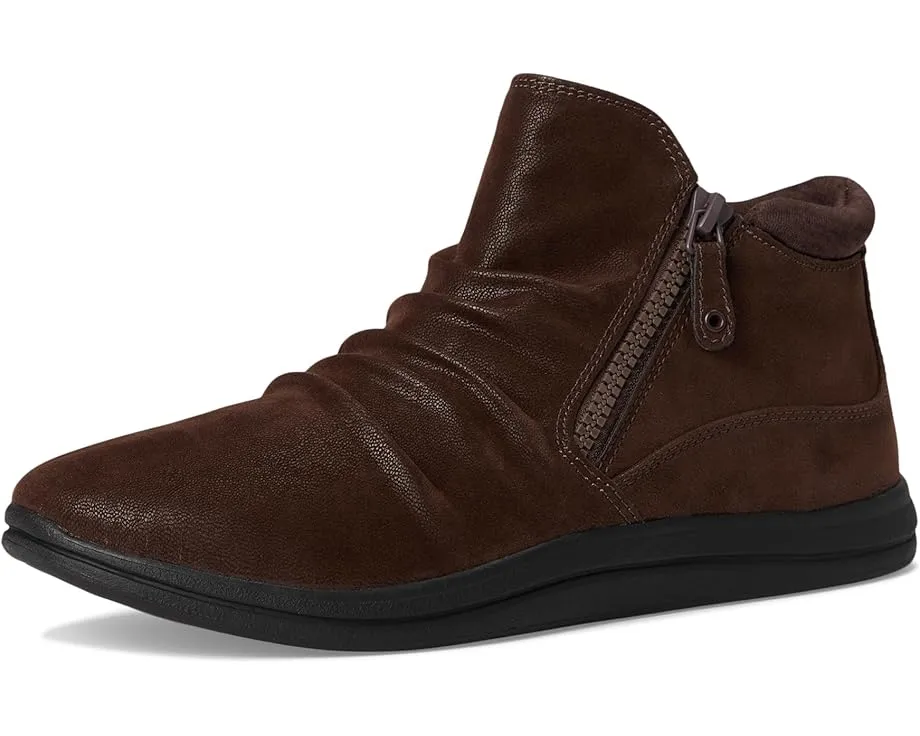 Ботинки Clarks Breeze Path на молнии со съемной стелькой Cushion Soft