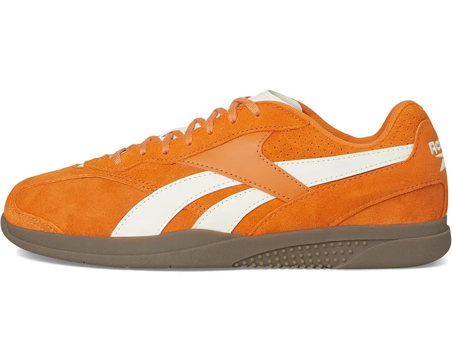 Кроссовки Reebok Hammer Street из замши и кожи с футбольным дизайном