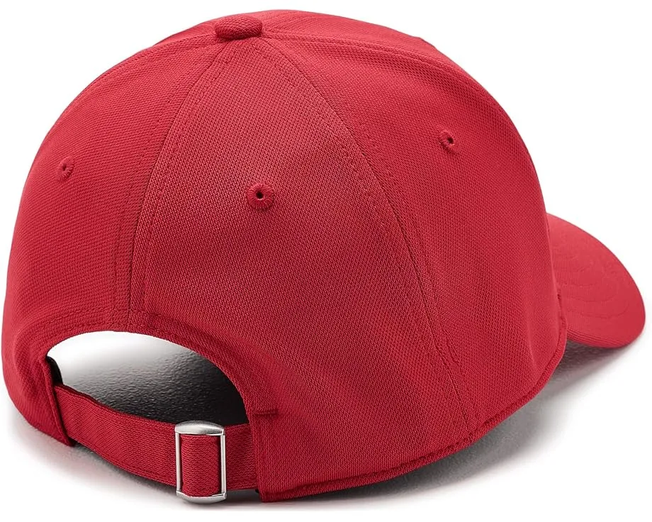 Бейсболка Under Armour Blitzing Hat Adjustable с эластичным подтулейником