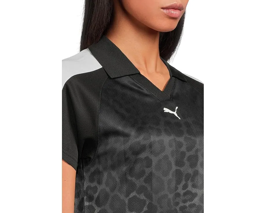 Футболка PUMA T7 Leo Luxe Relaxed Soccer с анималистичным принтом