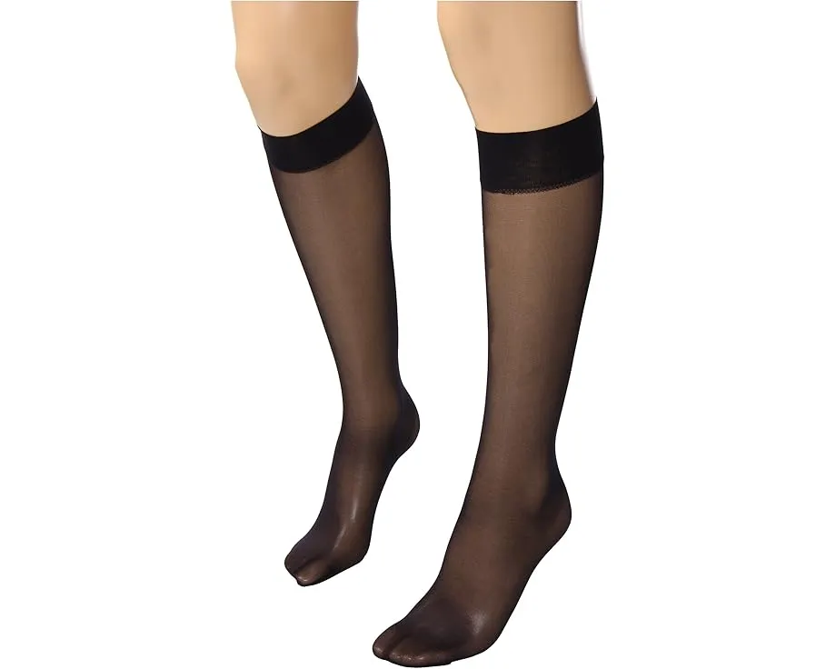 Гольфы Wolford Satin Touch 20 с широкой мягкой резинкой