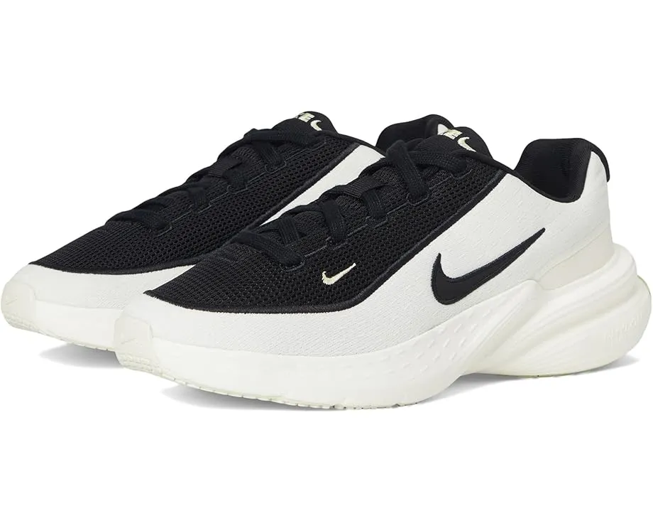 Повседневные кроссовки Nike Uplift SC с дышащим верхом