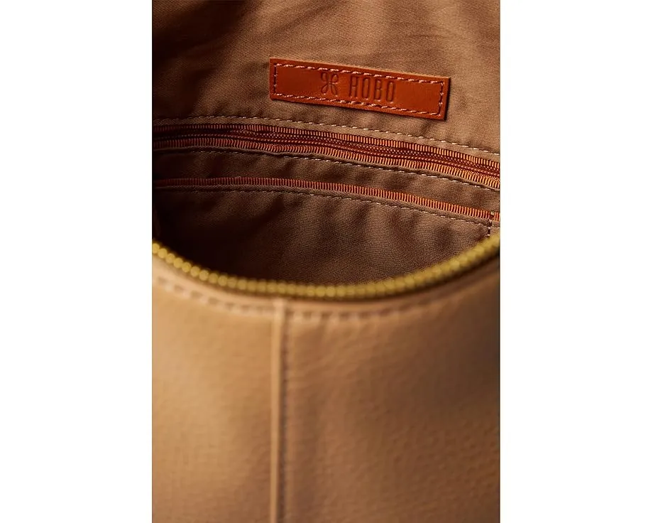 Сумка HOBO Merrin из натуральной кожи с функцией рюкзака