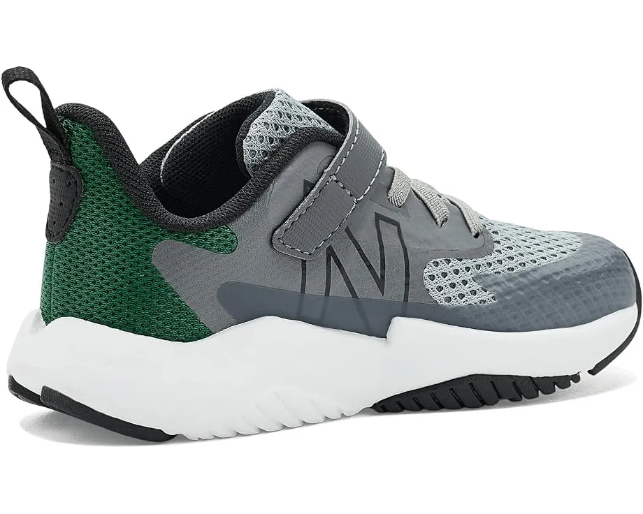 Кроссовки New Balance Rave Run на липучке для малышей