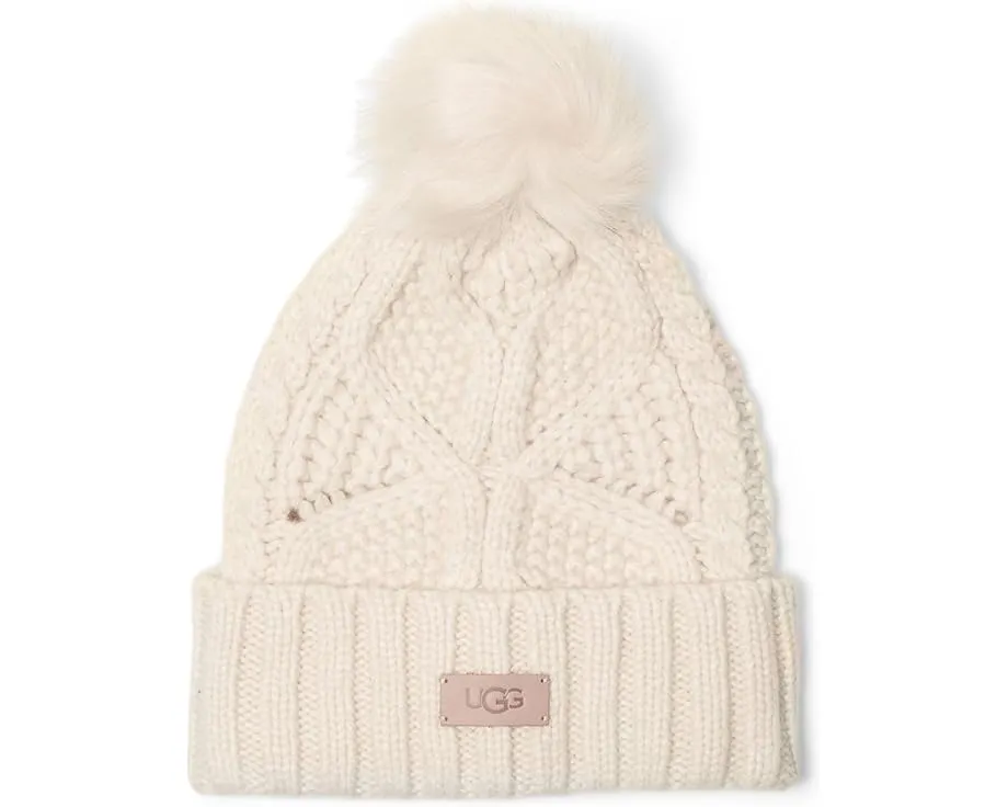 Шапка UGG Cable Beanie с помпоном и косой вязкой