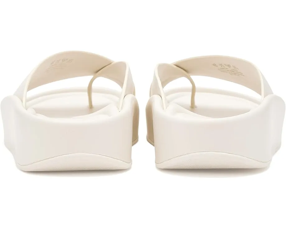 Босоножки So-fly на платформе от Naturalizer с технологией комфорта Contour+