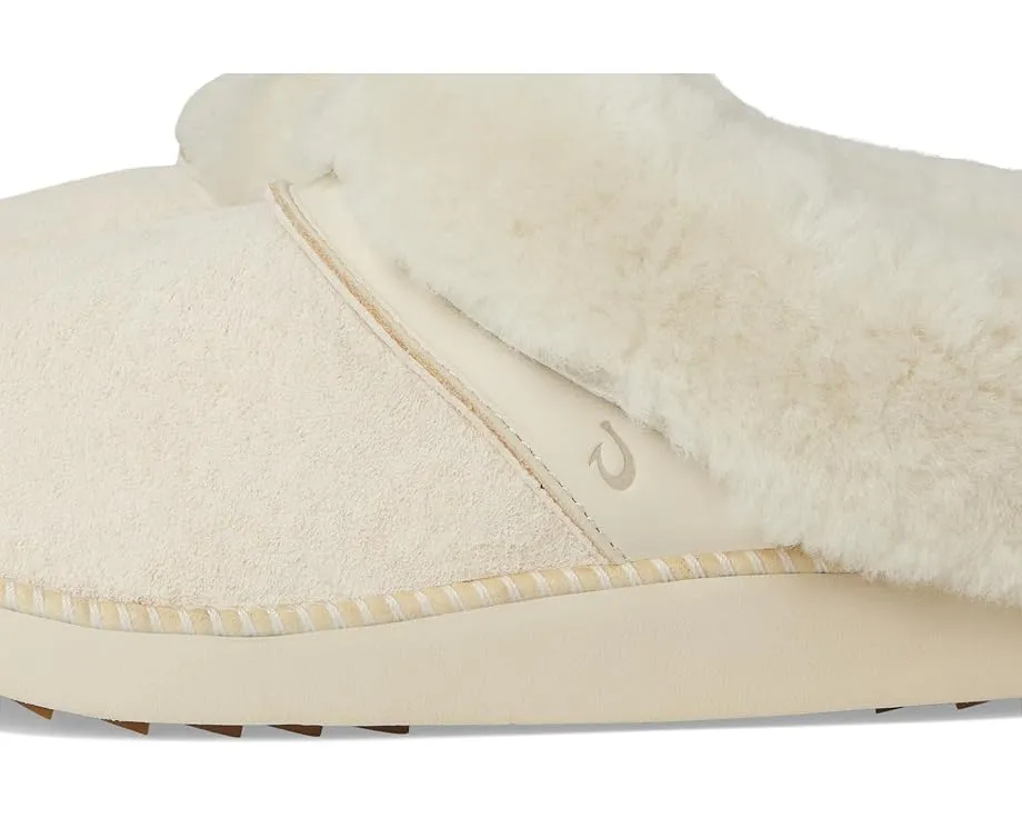 OluKai Домашние тапочки Ku‘I из натуральной кожи с меховой подкладкой