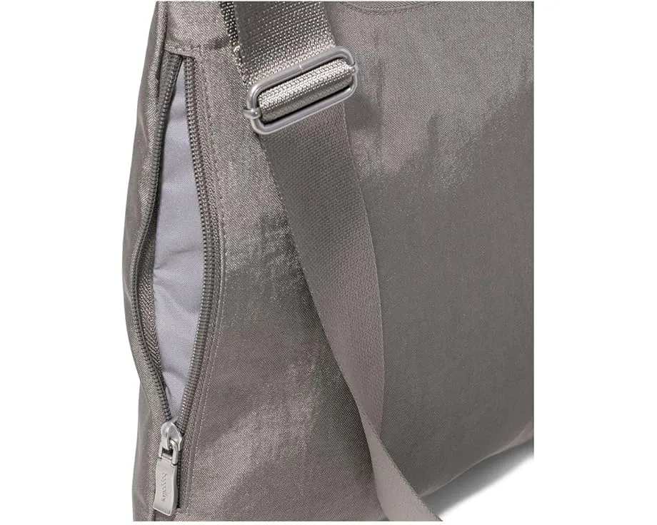 Узкий кроссбоди Drift Slim с карманом для паспорта Baggallini