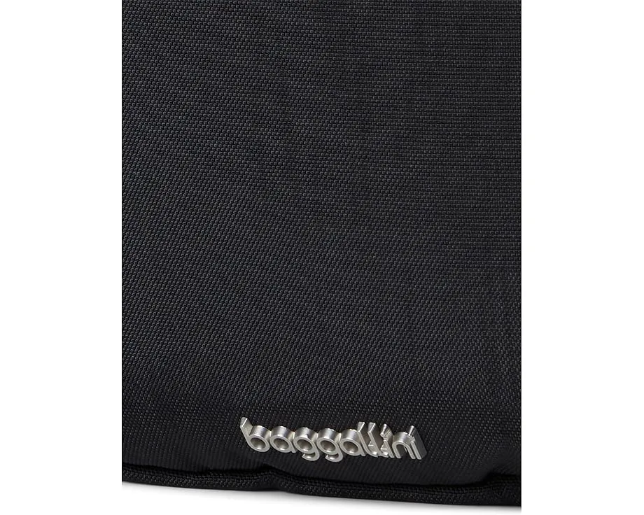 Мини-слинг Baggallini Double Zip с защитой RFID и регулируемым ремнем