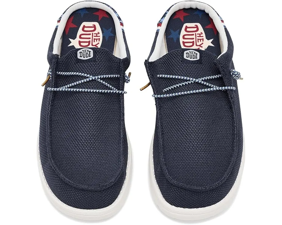 Слипоны Wally Slip Americana от Hey Dude с технологией Flex & Fold