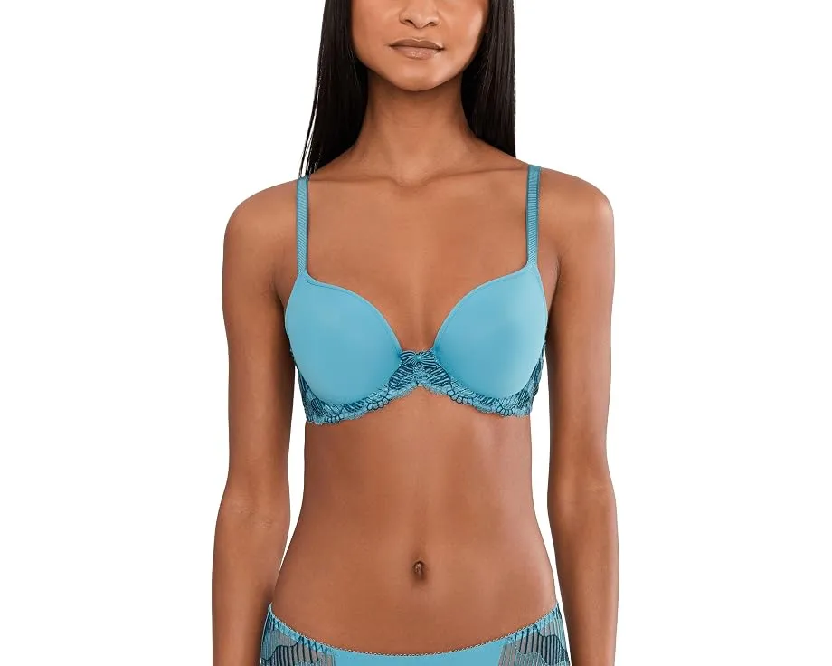 Бюстгальтер Wacoal La Femme Contour с косточками и глубоким вырезом