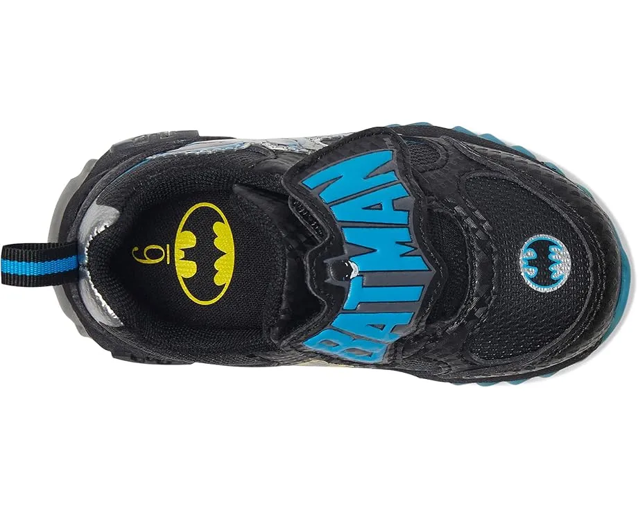 Светящиеся кроссовки Batman для малышей и детей с подсветкой и супинатором