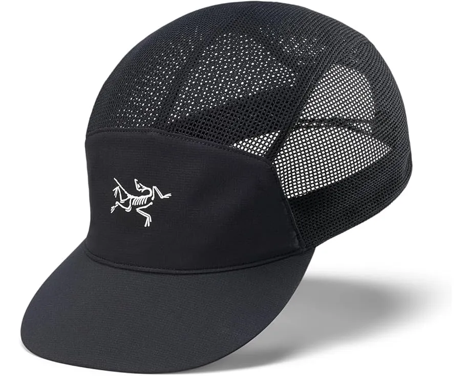 Легкая кепка Arc'teryx Norvan Mesh 5 Panel Cap из трикотажной сетки