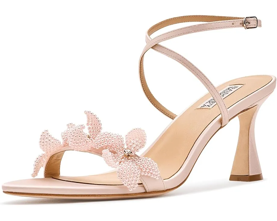 Туфли Badgley Mischka Whitney с цветочным декором из жемчуга и расклешенным каблуком