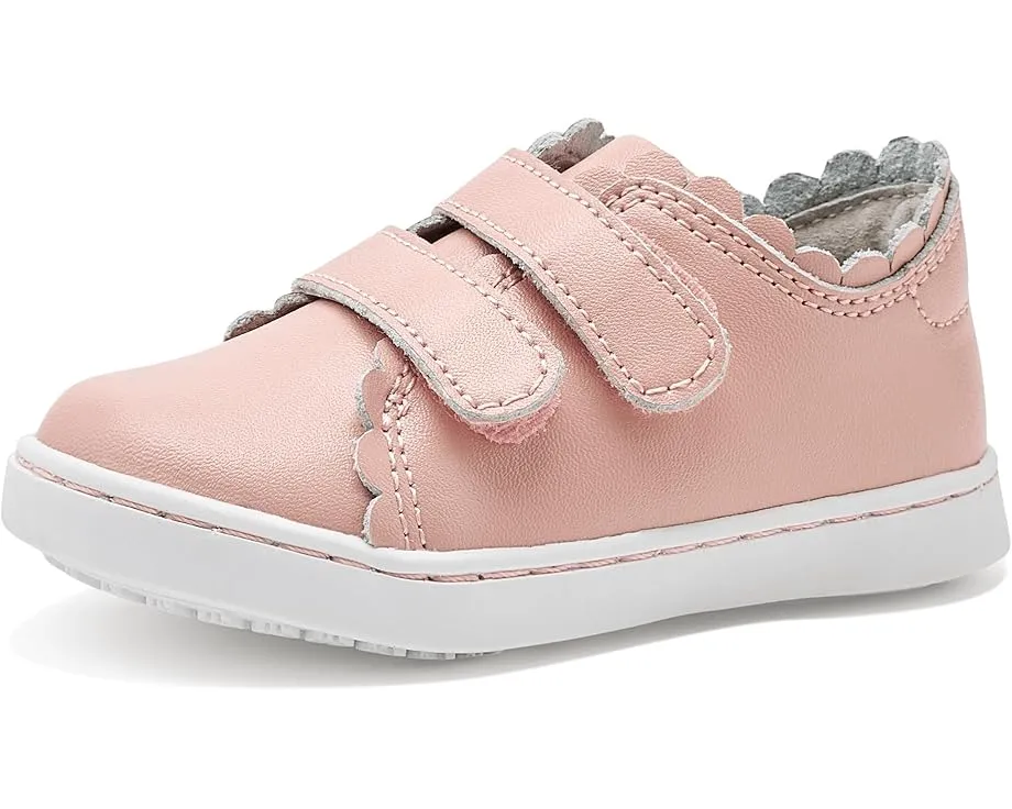 Детские туфли Caroline с фигурным краем и двойной липучкой