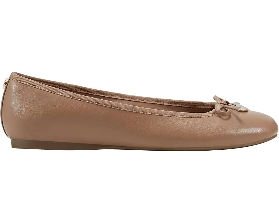 Балетки Piheart с металлическими деталями от Bandolino