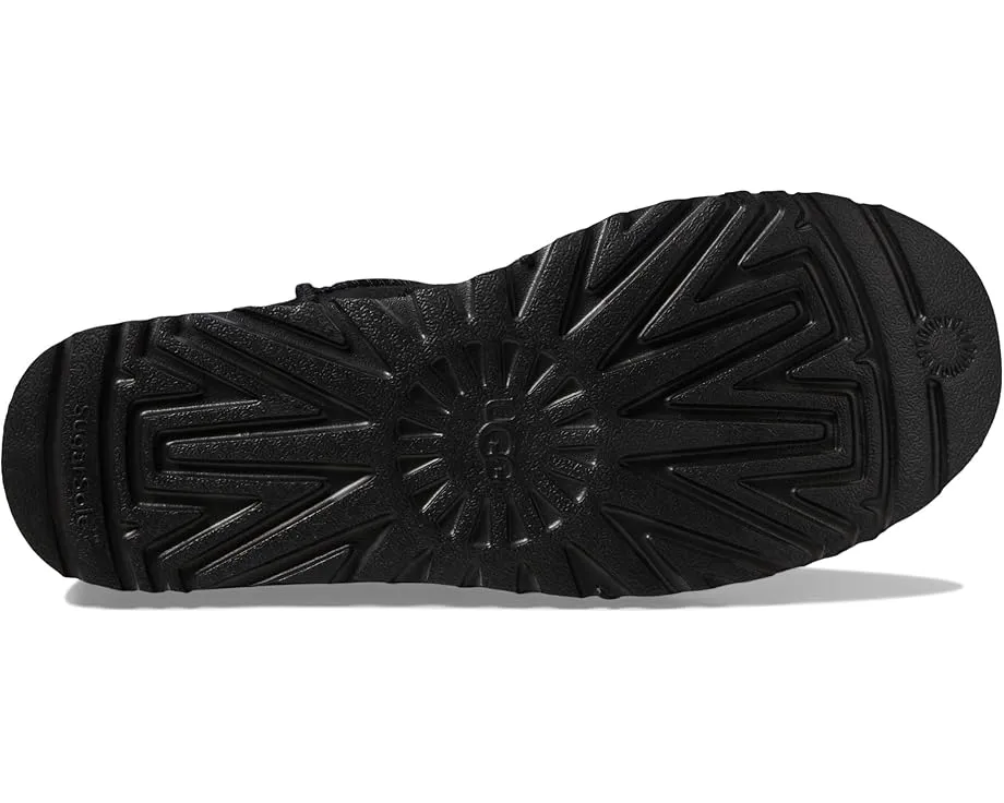Угги UGG Classic Ultra Mini на водонепроницаемой подошве