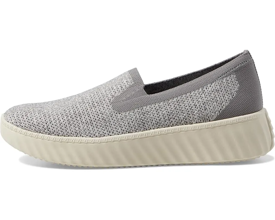 Кроссовки Bzees Wednesday Modern без шнуровки из трикотажа