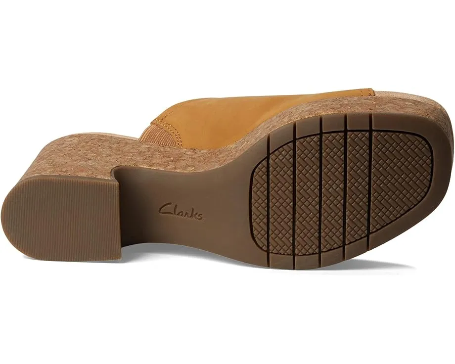 Сандалии Clarks Nerisa Vine на пробковом каблуке с мягкой стелькой
