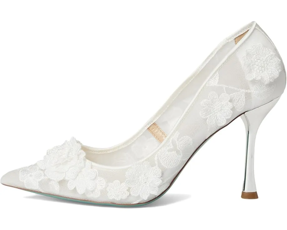 Туфли-лодочки Aimey с цветочным декором на шпильке от Blue by Betsey Johnson