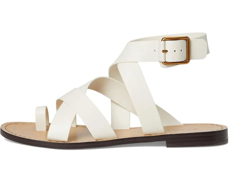 Сандалии Marc Fisher LTD Lollie с кольцом на пальце и регулируемой лямкой