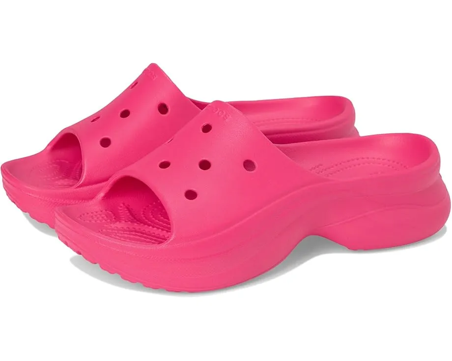 Сандалии Crocs Slide с платформой и смелым дизайном