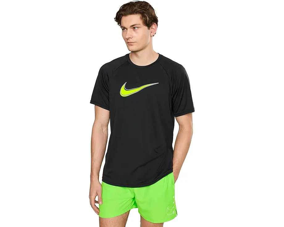 Футболка Nike Hydroguard Outline Swoosh Dri-FIT UV с защитой UPF 40+ и коротким рукавом