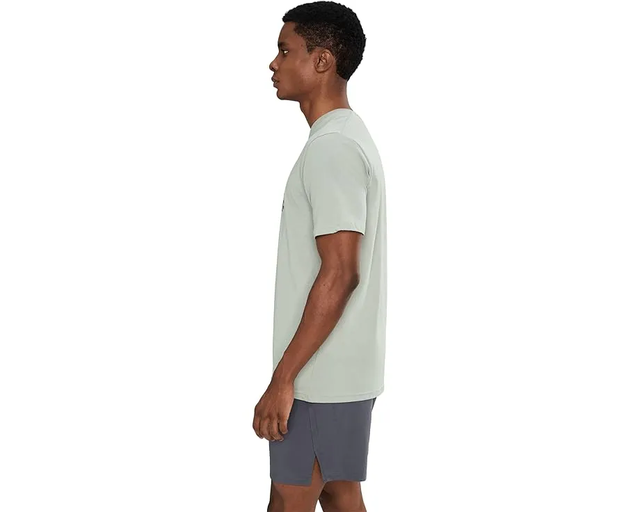 Футболка Under Armour UA Team Issue Wordmark с технологией Charged Cotton