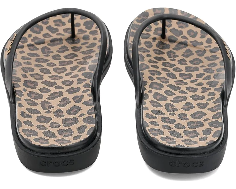 Crocs шлепанцы Miami на танкетке с минималистичными ремешками