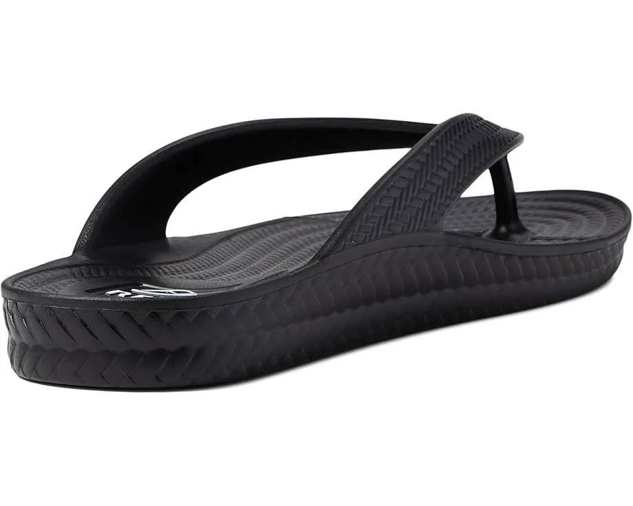 Сланцы Reef Water Court с поддержкой свода стопы и дизайном эспадрилий