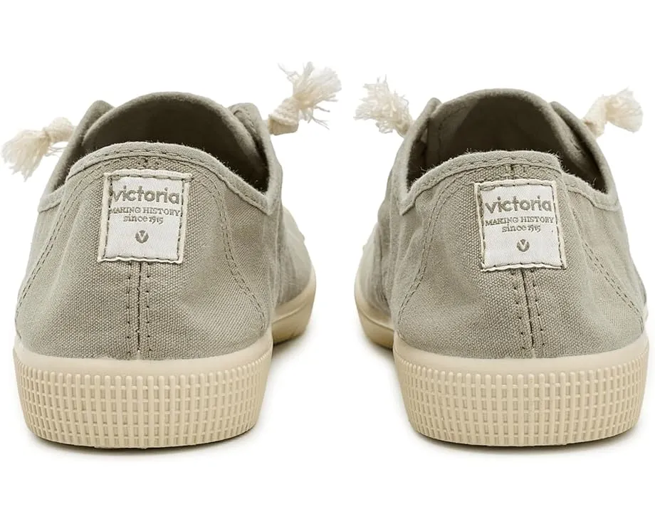 Кроссовки Victoria 110 Inglesa из окрашенного холста с круглым носком