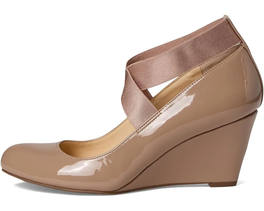 Туфли-лодочки Jessica Simpson Saedra на платформе с миндалевидным носком
