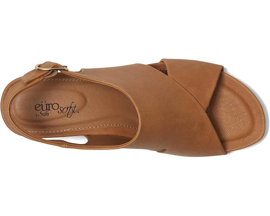 Сандалии EuroSoft Rhonda на клиновидном каблуке с регулируемой пряжкой