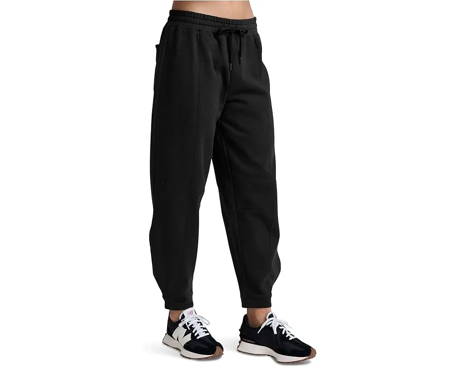 Спортивные штаны Beyond Yoga Luxefleece Barrel с бочкообразными штанинами и эластичным поясом