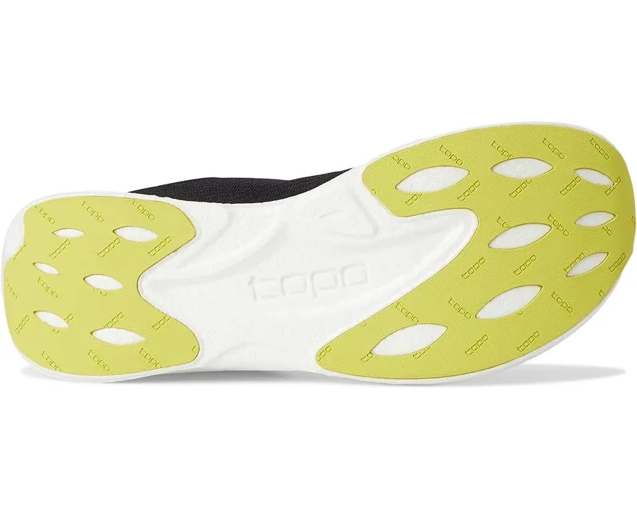 Легкие кроссовки Topo Athletic Cyclone 3 для быстрого бега