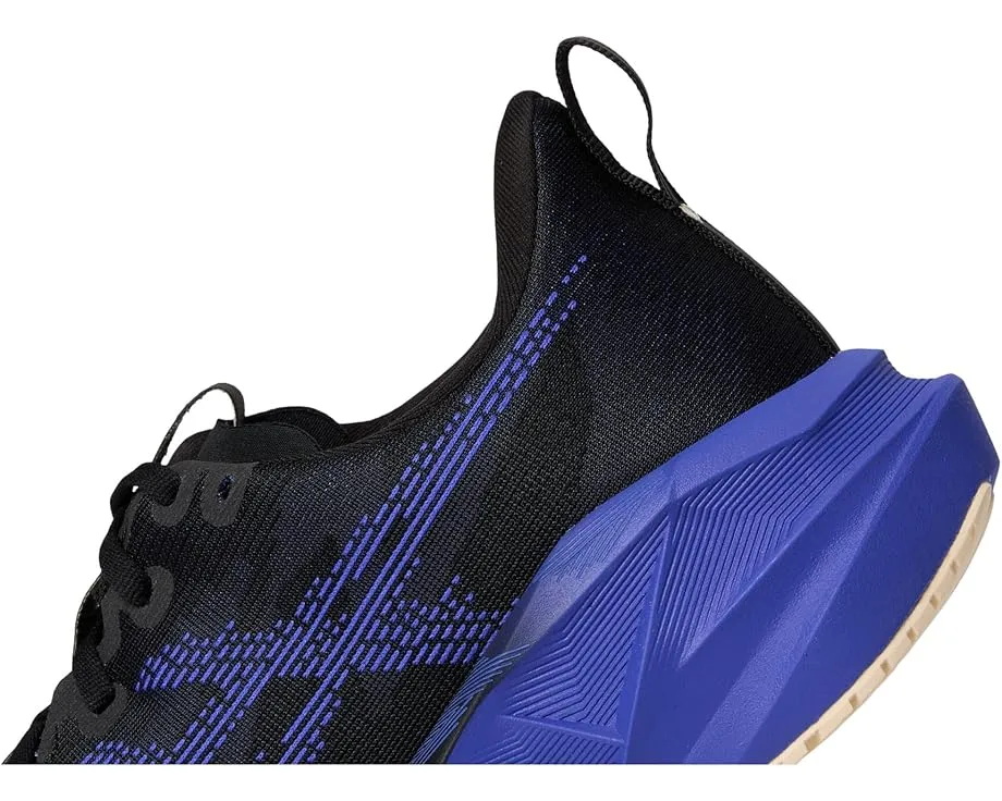 Беговые кроссовки ASICS Novablast 5 с технологией FF BLAST и переработанными материалами