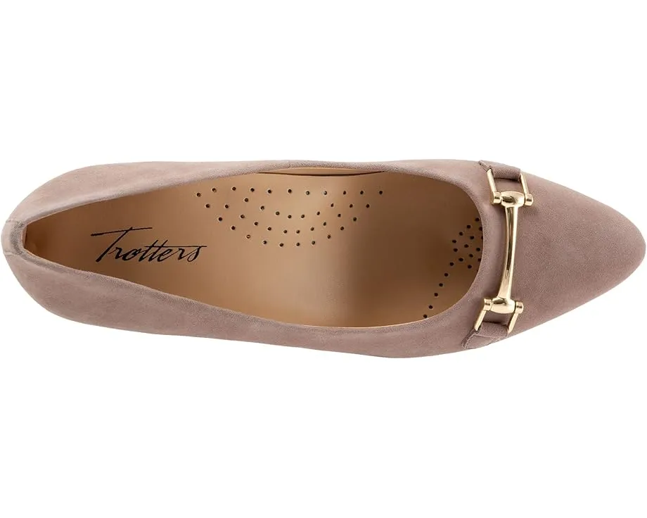 Туфли Trotters Kenzie на каблуке с декоративной пряжкой