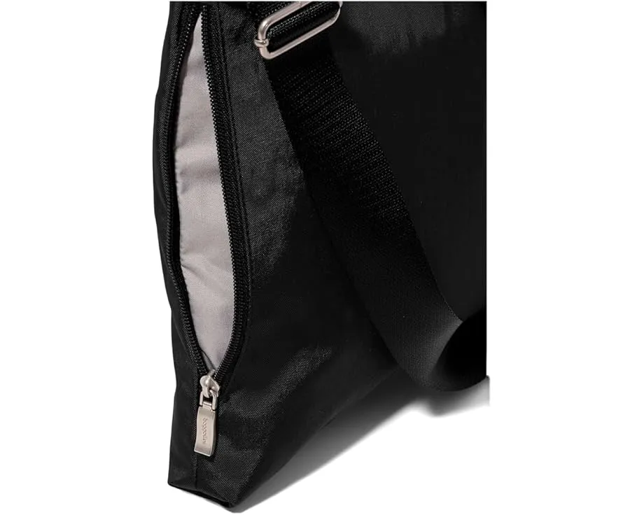 Узкий кроссбоди Drift Slim с карманом для паспорта Baggallini