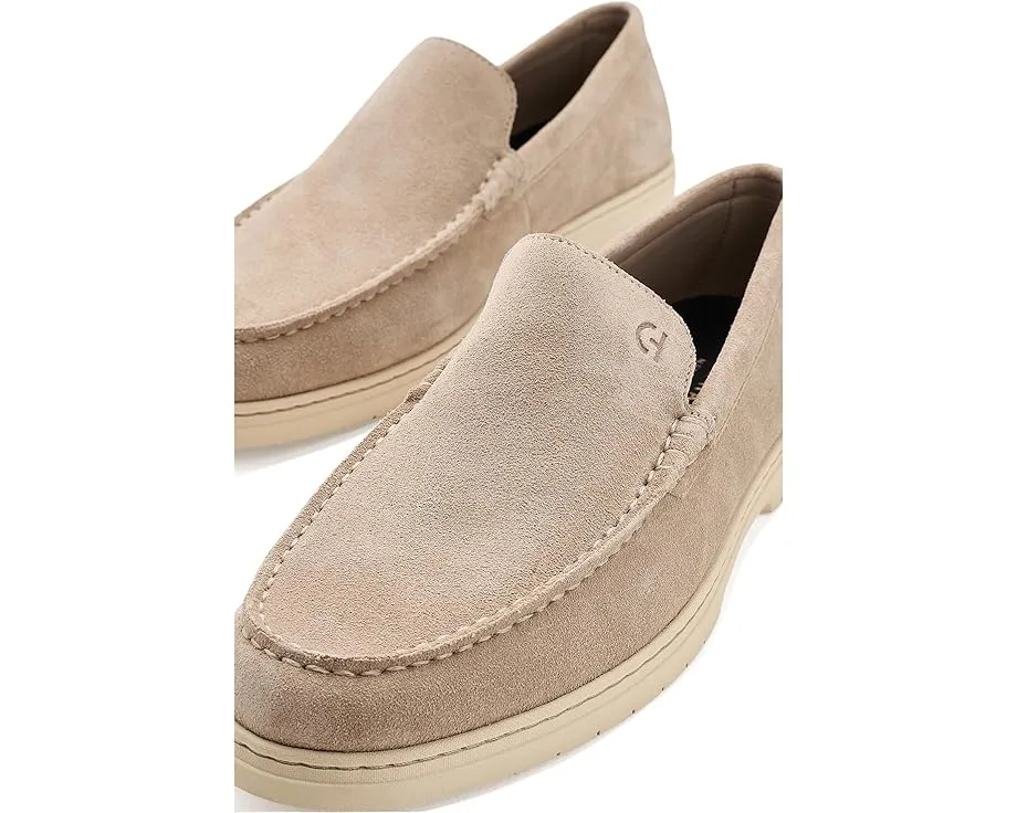 Лоферы Greenwich Grand Venetian Cole Haan из замши с округлым мысом