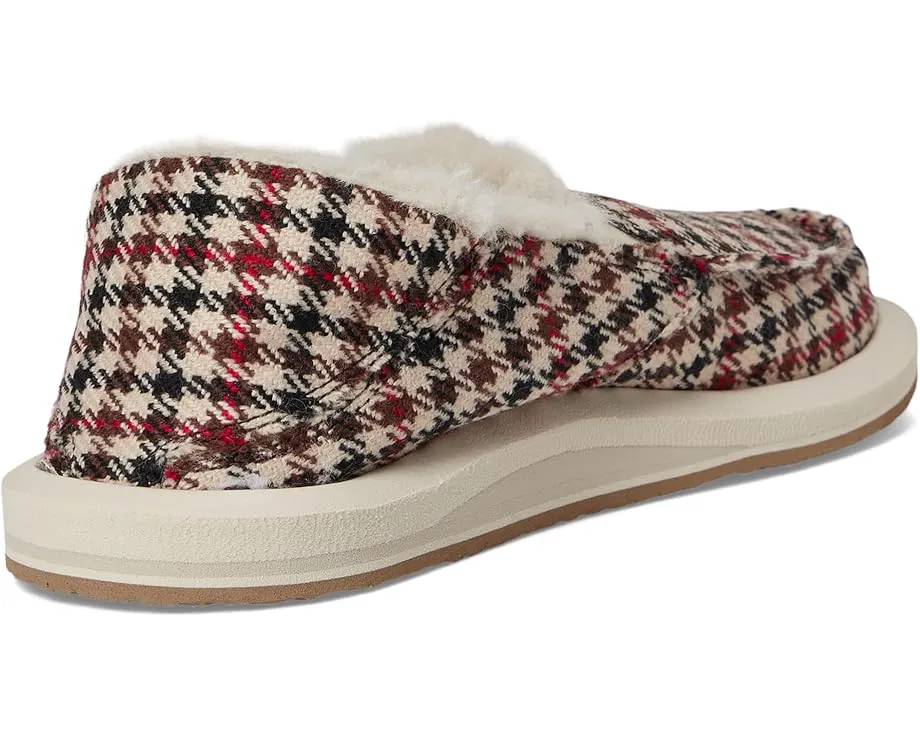 Лоферы Sanuk Donna Plaid Chill с клетчатым верхом и подкладкой из искусственного меха