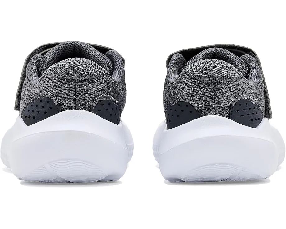 Детские кроссовки Under Armour Surge 4 на липучке для бега и активного отдыха