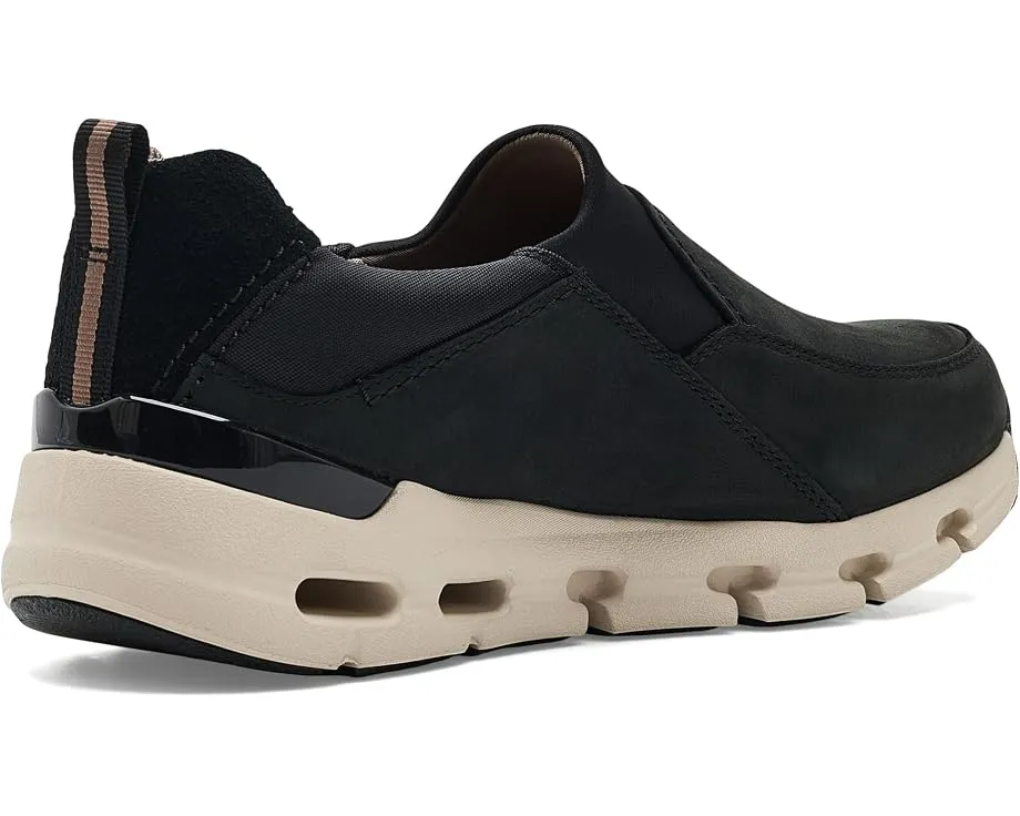Водонепроницаемые кроссовки Clarks Nature X Sky из черной замши